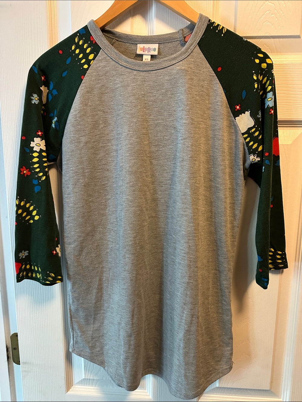 LuLaRoe Gray Baseball Tee with Dark Green Floral Raglan 3/4 length Sleeves